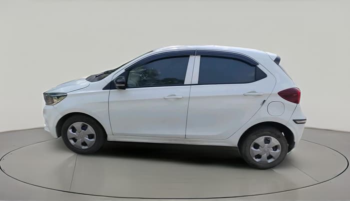 2022 Tata Tiago XT CNG, CNG, Manual, 87,034 km, exterior