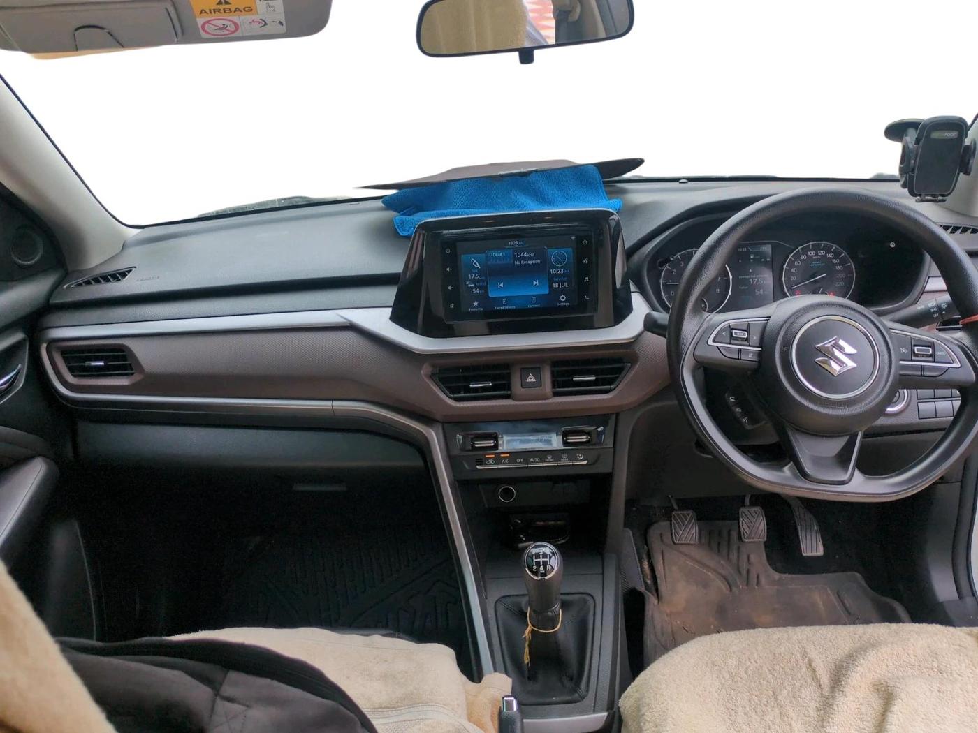 2023 Maruti BREZZA ZXI SMART HYBRID , Petrol, Manual, 11,613 km, interior
