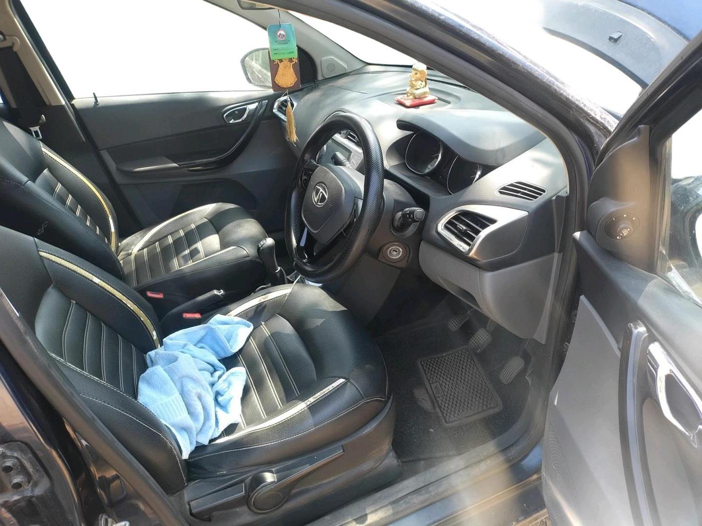 2018 Tata TIGOR XZ PLUS PETROL, CNG, Manual, 1,10,752 km, interior