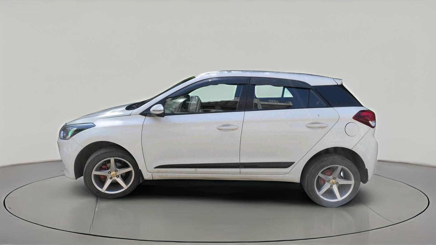 2015 Hyundai Elite i20 SPORTZ 1.2, CNG, Manual, 95,229 km, exterior