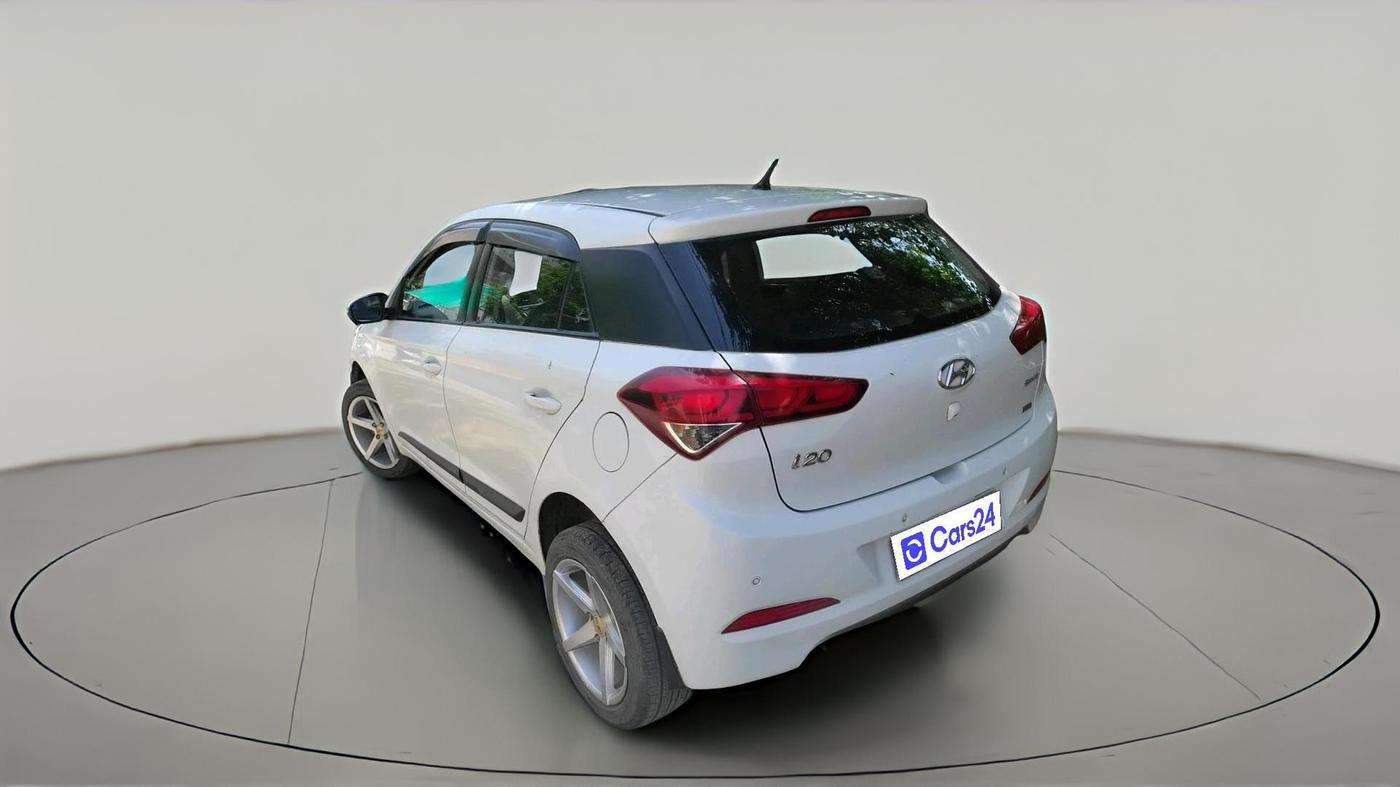 2015 Hyundai Elite i20 SPORTZ 1.2, CNG, Manual, 95,229 km, exterior