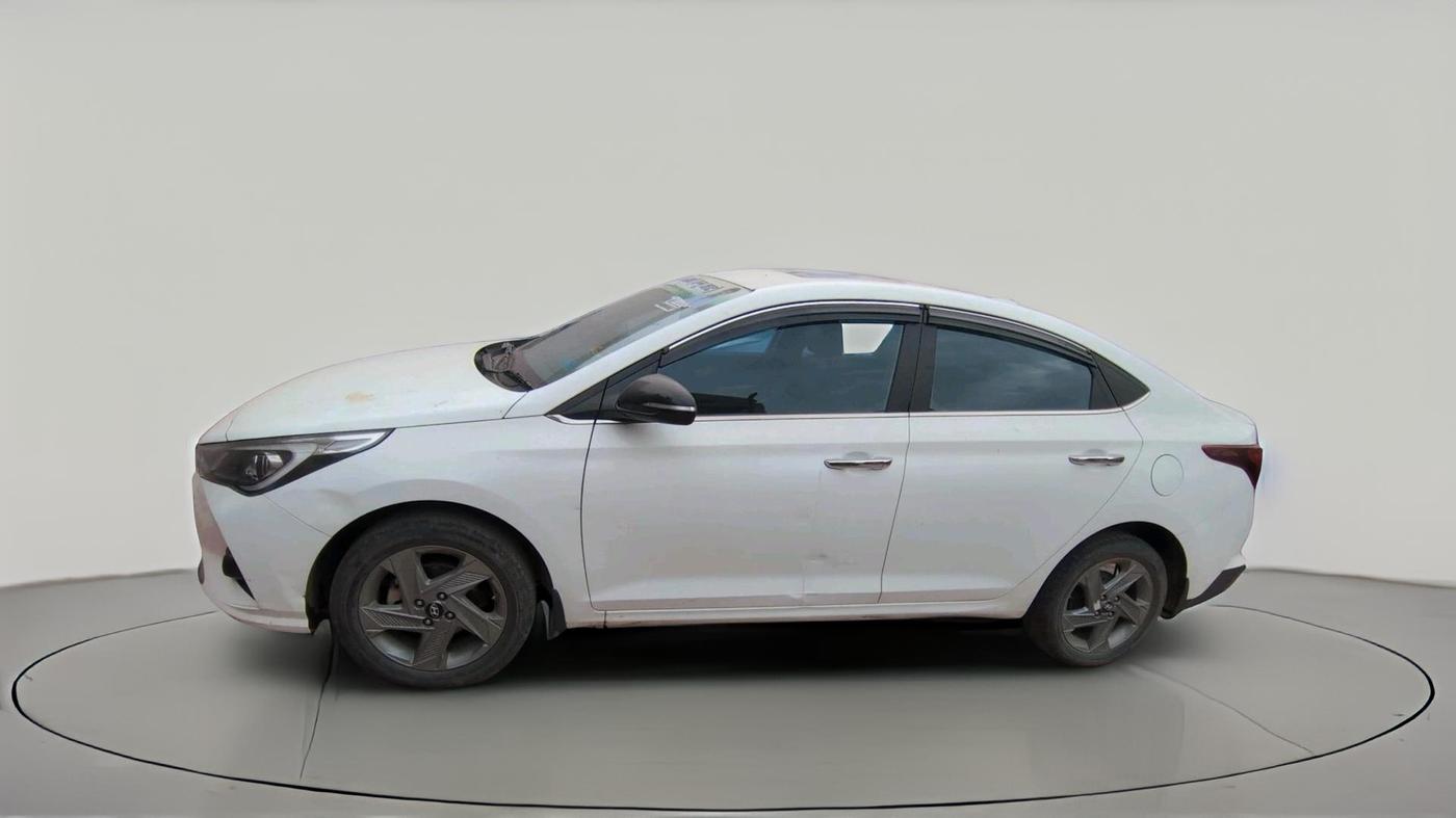 2022 Hyundai Verna SX 1.5 VTVT, Petrol, Manual, 37,487 km, exterior