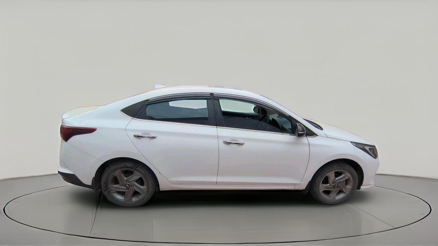 2022 Hyundai Verna SX 1.5 VTVT, Petrol, Manual, 37,487 km, exterior
