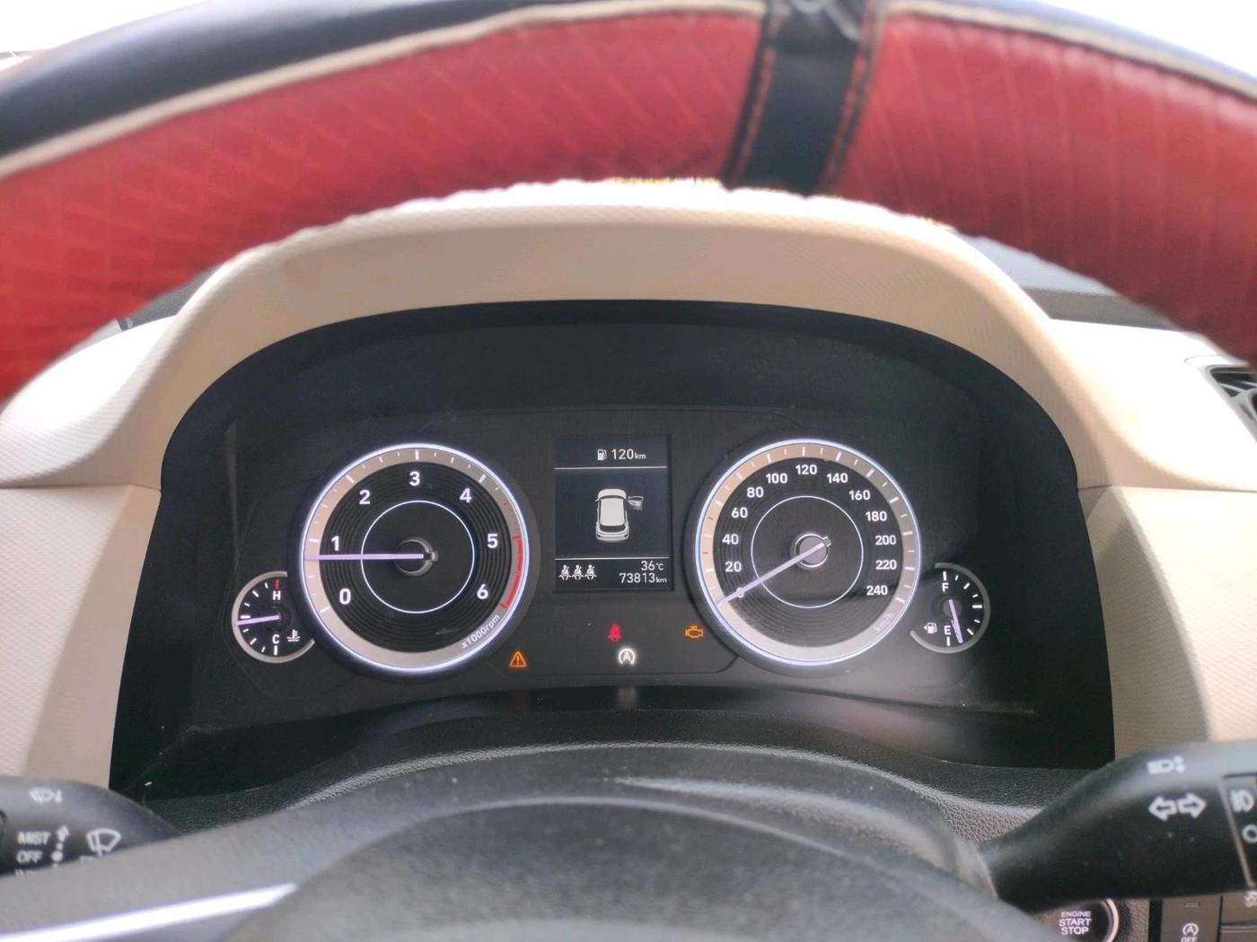2023 Hyundai Creta SX 1.5 DIESEL, Diesel, Manual, 73,813 km, interior