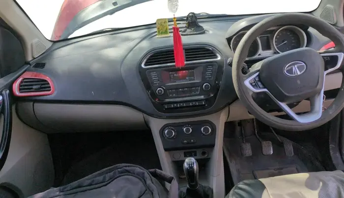 2017 Tata Tiago XZ PETROL, Petrol, Manual, 1,31,240 km, interior