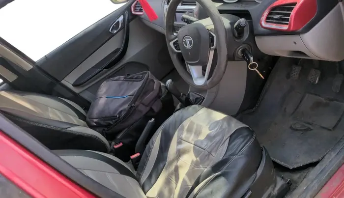 2017 Tata Tiago XZ PETROL, Petrol, Manual, 1,31,240 km, interior