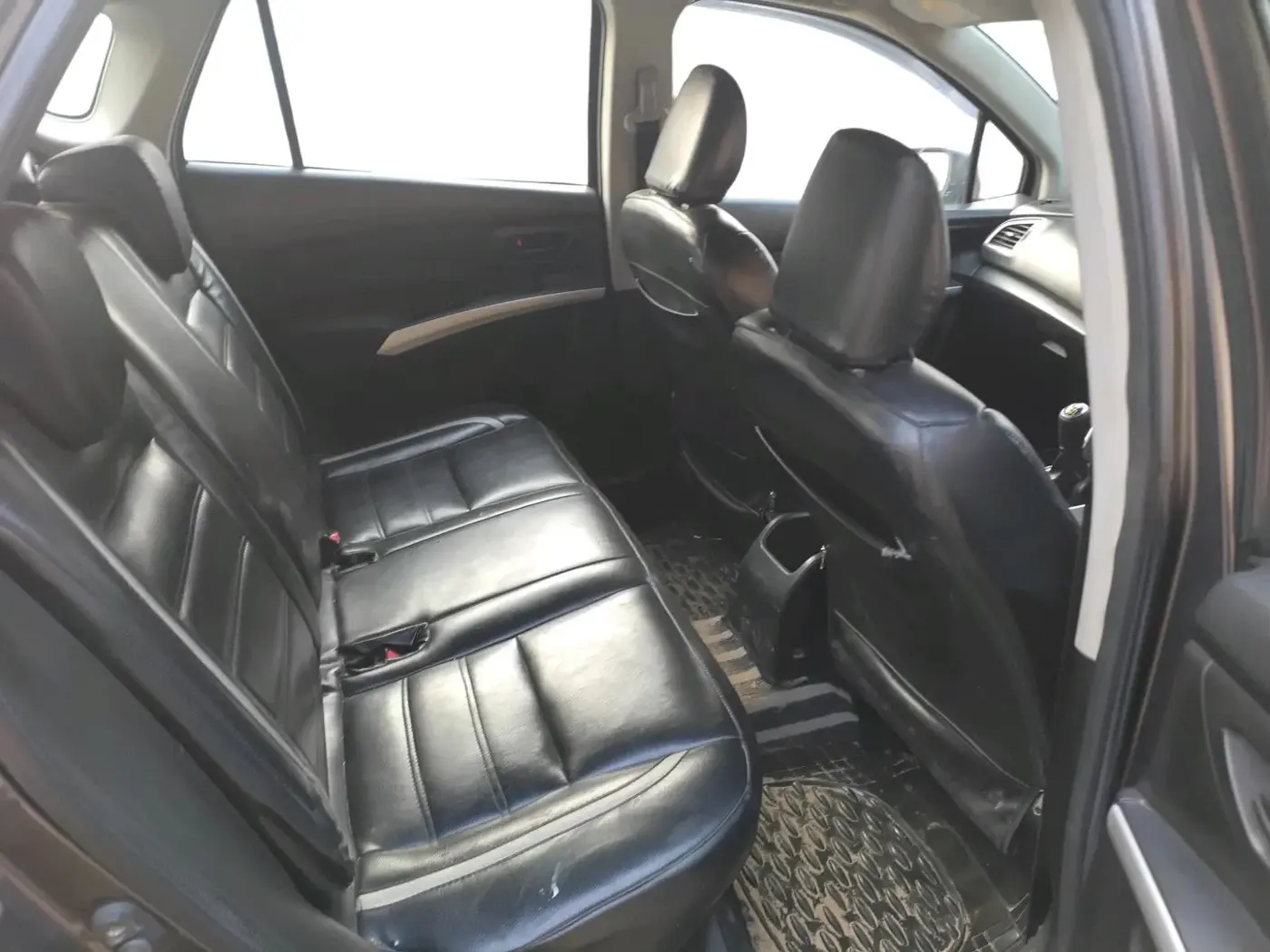 2017 Maruti S Cross SIGMA 1.3, Diesel, Manual, 1,03,502 km, interior