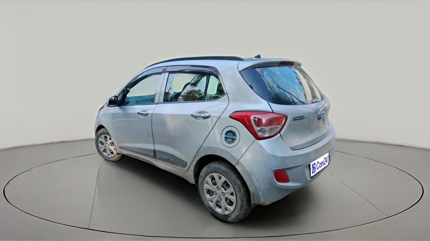 2014 Hyundai Grand i10 SPORTZ 1.2 KAPPA VTVT, CNG, Manual, 1,00,129 km, exterior