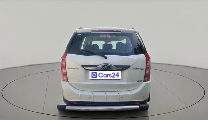 2016 Mahindra XUV500 W10 1.99, Diesel, Manual, 1,47,848 km, exterior