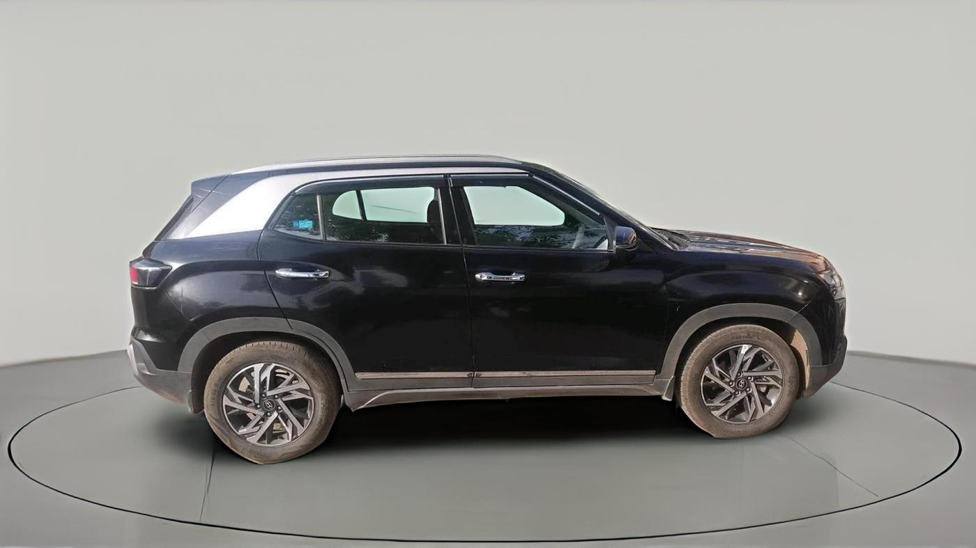 2025 Hyundai Creta SX 1.5 PETROL, Petrol, Manual, 16,642 km, exterior