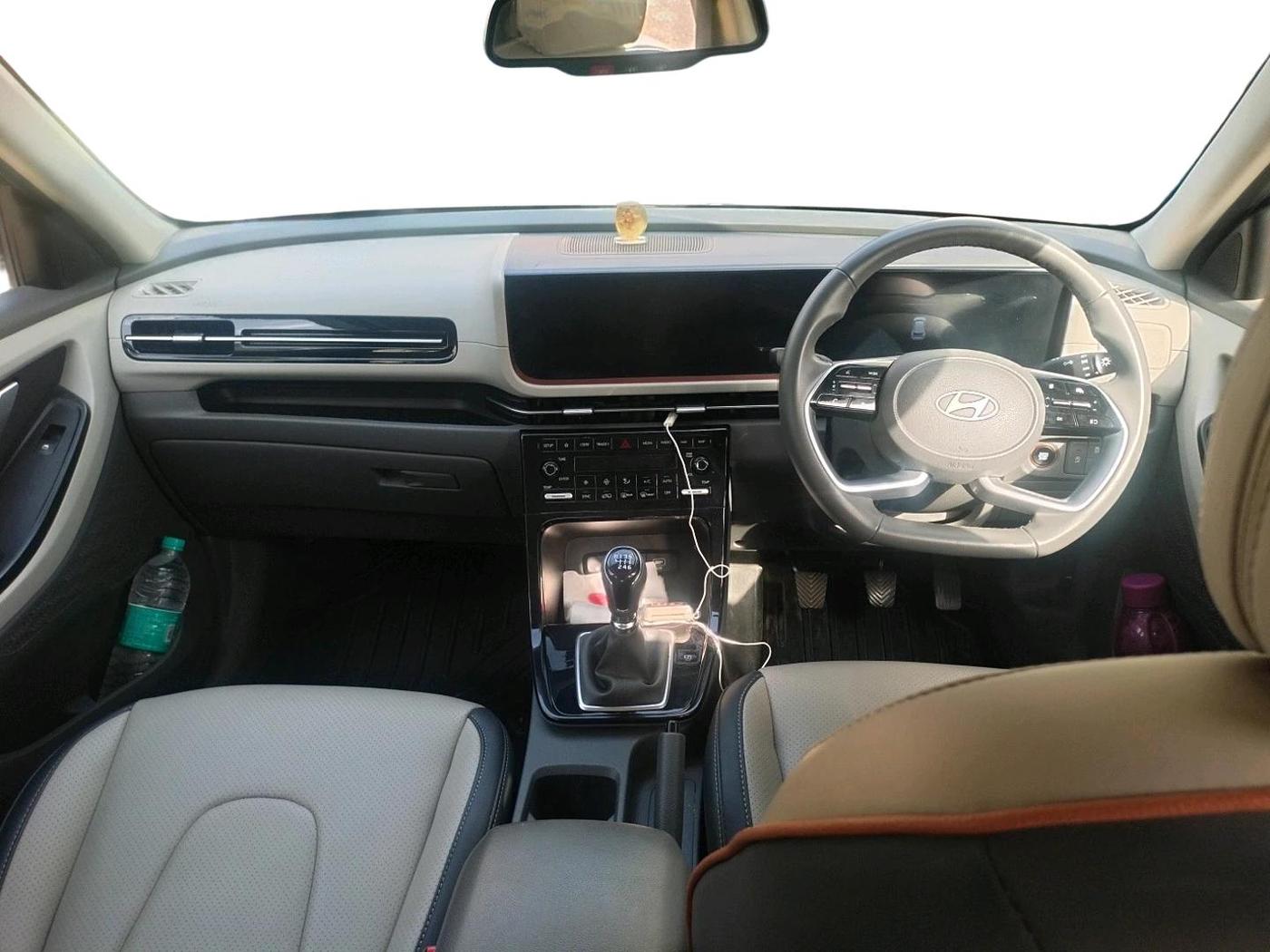 2025 Hyundai Creta SX 1.5 PETROL, Petrol, Manual, 16,642 km, interior