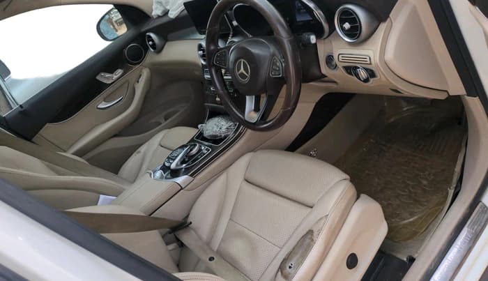 2016 Mercedes Benz GLC CLASS 220 D 4 MATIC, Diesel, Automatic, 1,07,391 km, interior