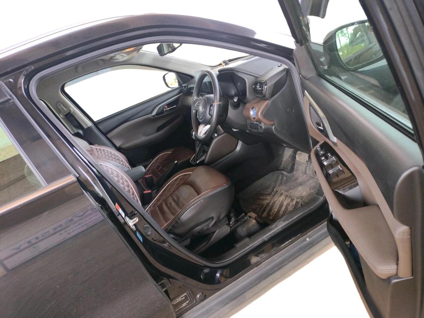 2025 Toyota URBAN CRUISER HYRYDER G HYBRID, Hybrid, Automatic, 31,840 km, interior