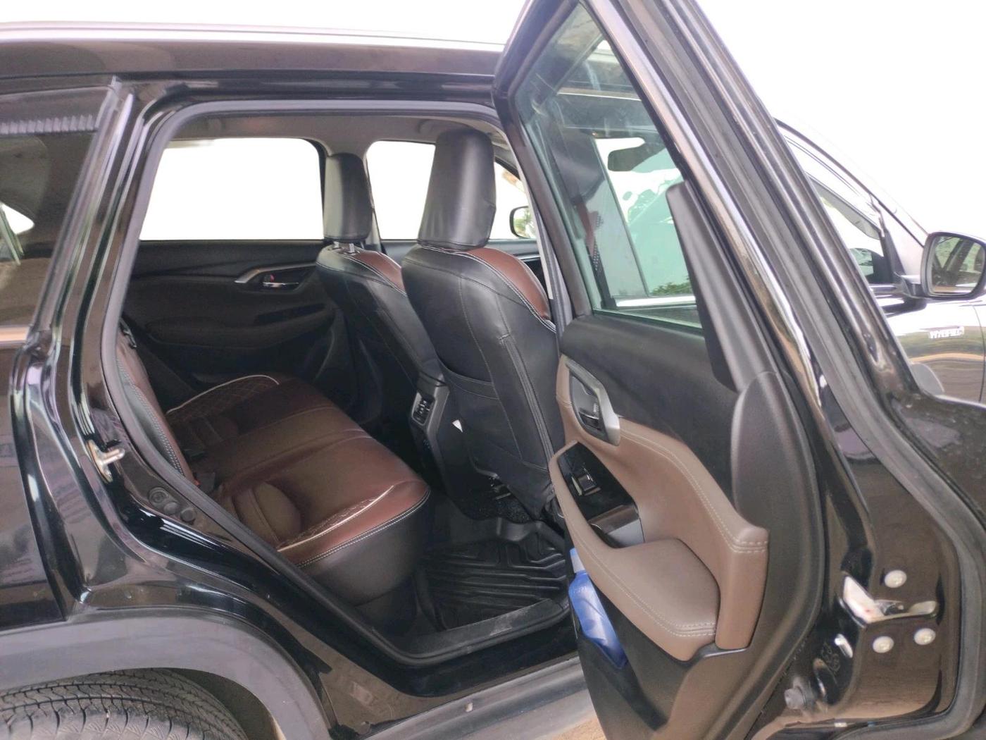 2025 Toyota URBAN CRUISER HYRYDER G HYBRID, Hybrid, Automatic, 31,840 km, interior