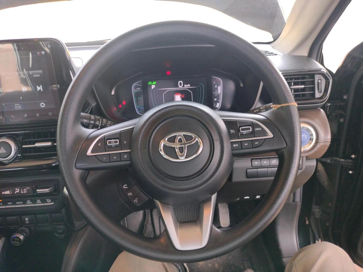 2025 Toyota URBAN CRUISER HYRYDER G HYBRID, Hybrid, Automatic, 31,840 km, interior