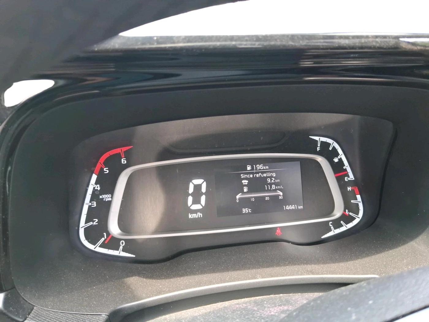 2025 KIA SONET HTK PLUS 1.5 DIESEL MT, Diesel, Manual, 14,441 km, interior