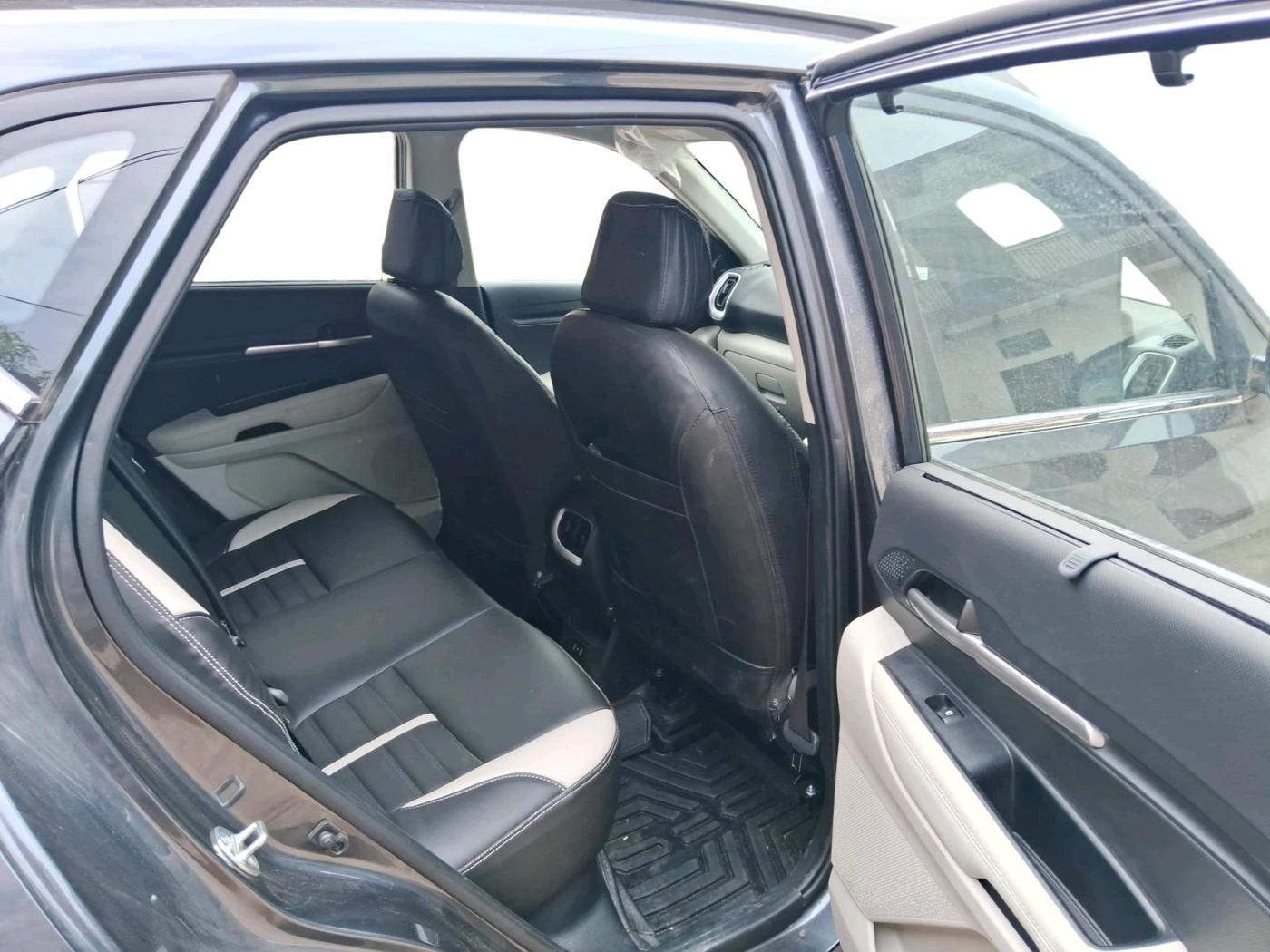 2025 KIA SONET HTK PLUS 1.5 DIESEL MT, Diesel, Manual, 14,441 km, interior
