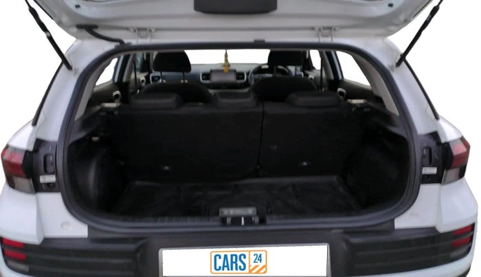 2024 Hyundai VENUE S Plus 1.2 Petrol MT, Petrol, Manual, 32,000 km, exterior