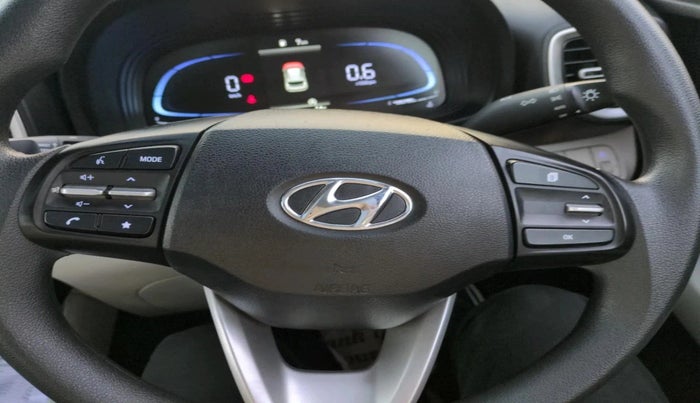 2024 Hyundai VENUE S Plus 1.2 Petrol MT, Petrol, Manual, 32,000 km, interior