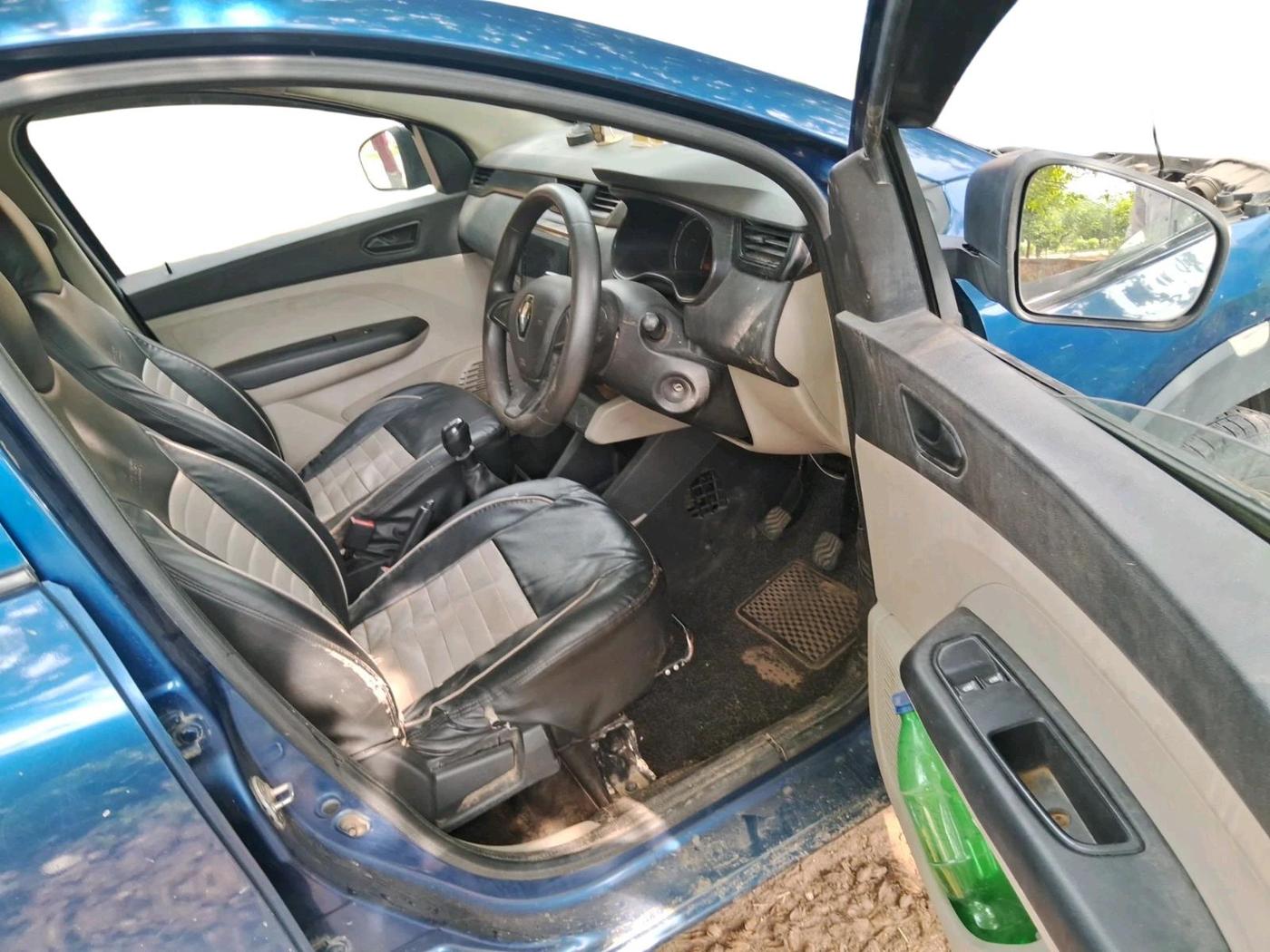 2021 Renault TRIBER RXE MT, Petrol, Manual, 79,427 km, interior