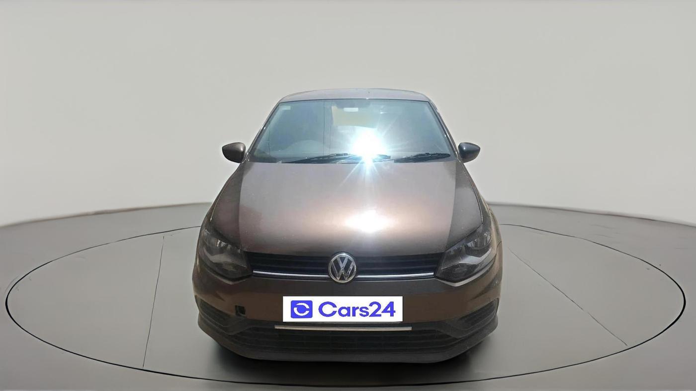 2017 Volkswagen Ameo TRENDLINE 1.2L, Petrol, Manual, 1,08,005 km, exterior