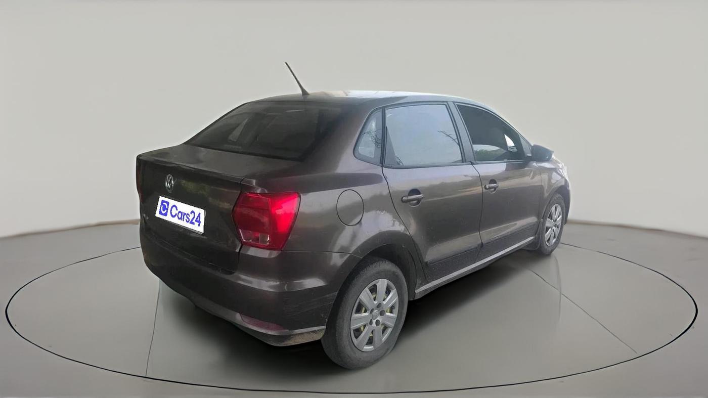 2017 Volkswagen Ameo TRENDLINE 1.2L, Petrol, Manual, 1,08,005 km, exterior
