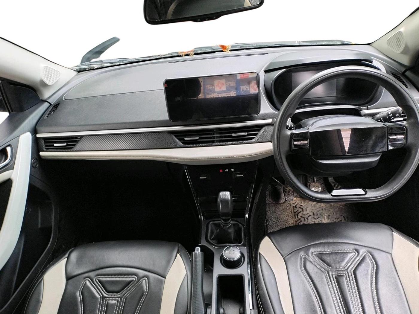 2024 Tata NEXON CREATIVE + 1.2 PETROL, Petrol, Manual, 76,852 km, interior