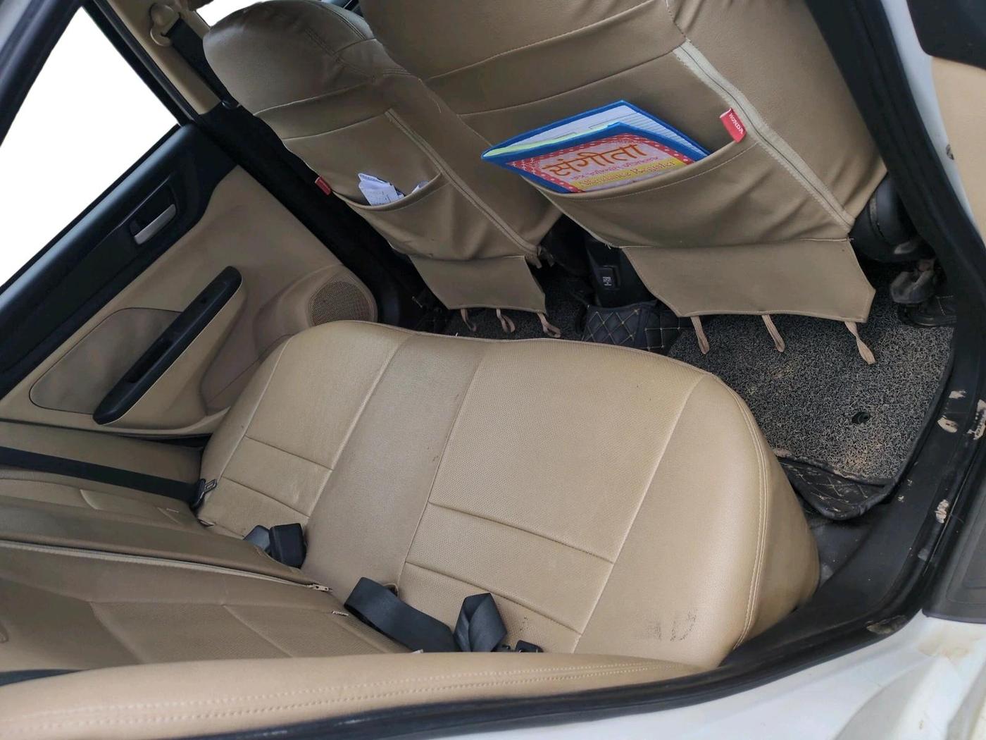 2019 Honda Amaze 1.2L I-VTEC S, CNG, Manual, 64,171 km, interior
