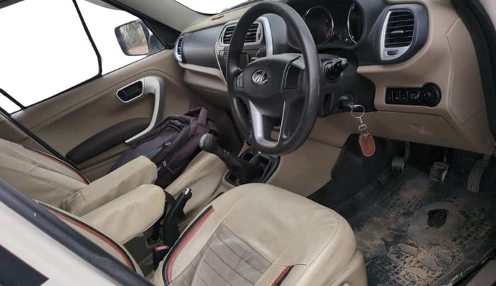 2016 Mahindra TUV300 T8, Diesel, Manual, 1,41,457 km, interior