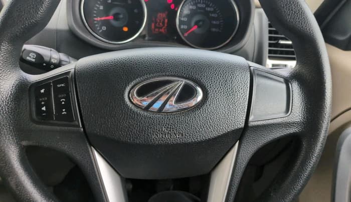 2016 Mahindra TUV300 T8, Diesel, Manual, 1,41,457 km, interior