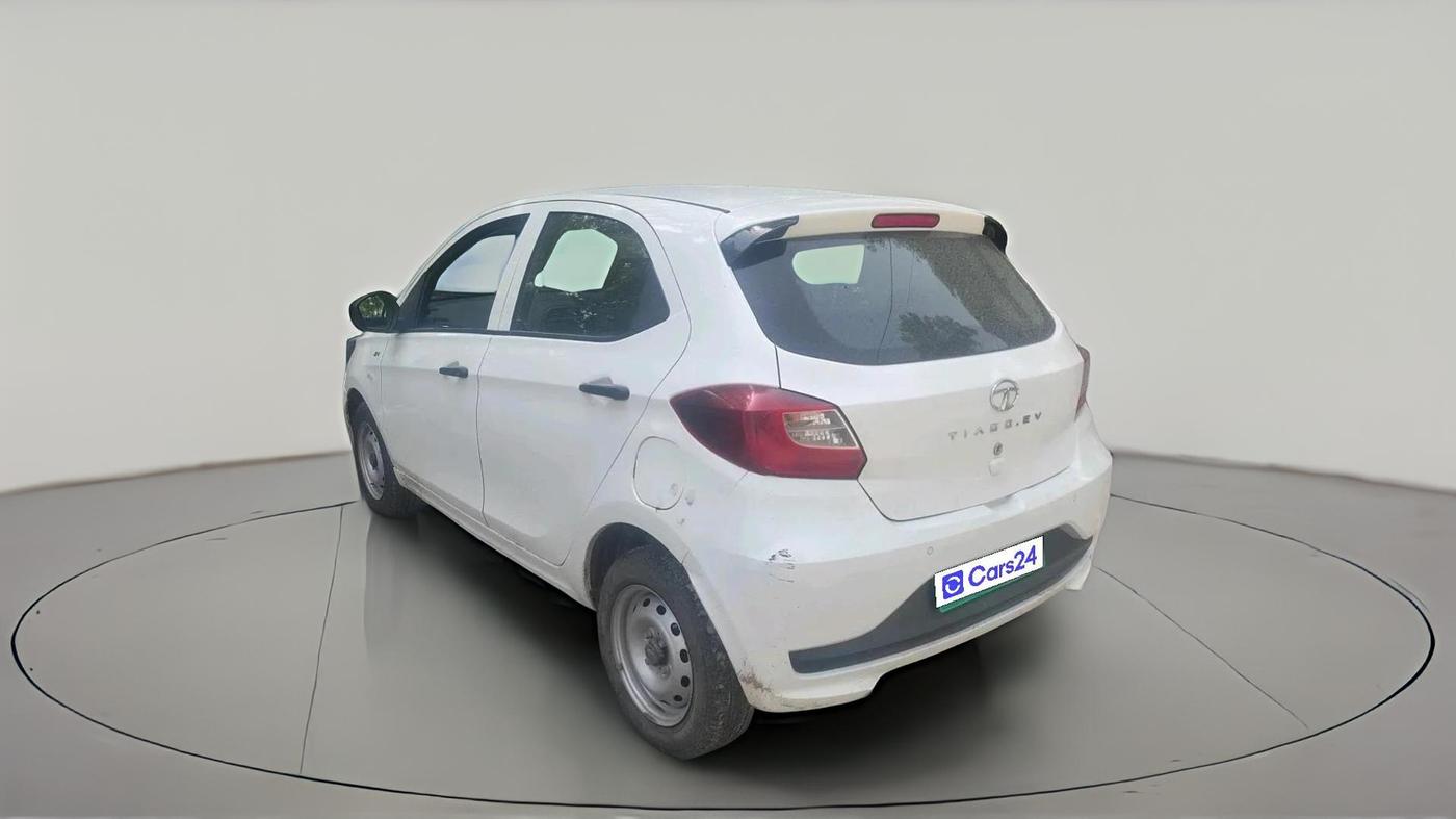 2023 Tata TIAGO EV XE MEDIUM RANGE, Electric, Automatic, 64,544 km, exterior