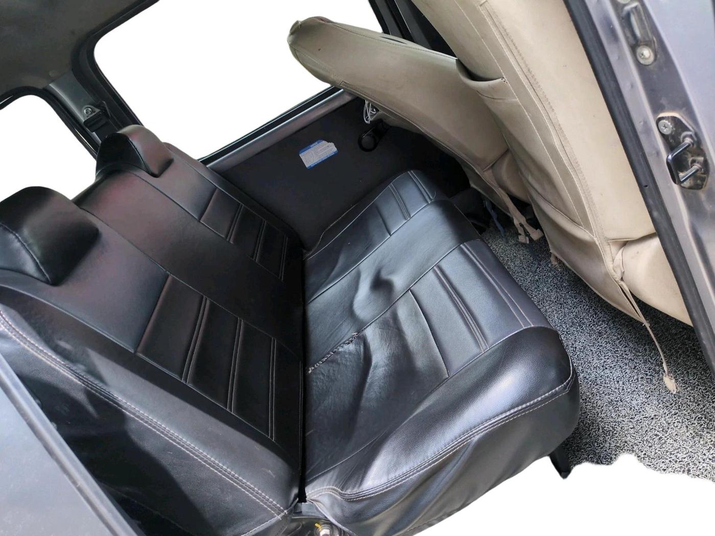 2022 Maruti Eeco 5 STR AC (O), CNG, Manual, 95,442 km, interior