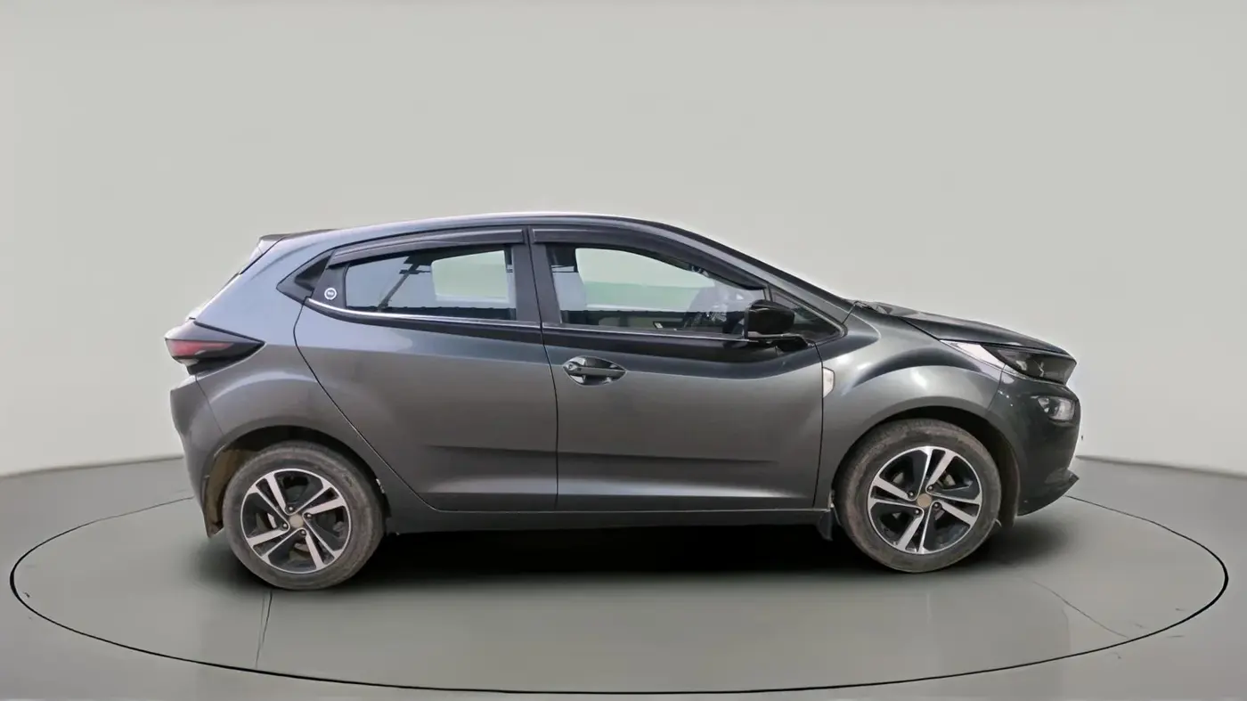 2023 Tata ALTROZ XZ CNG, CNG, Manual, 42,095 km, exterior