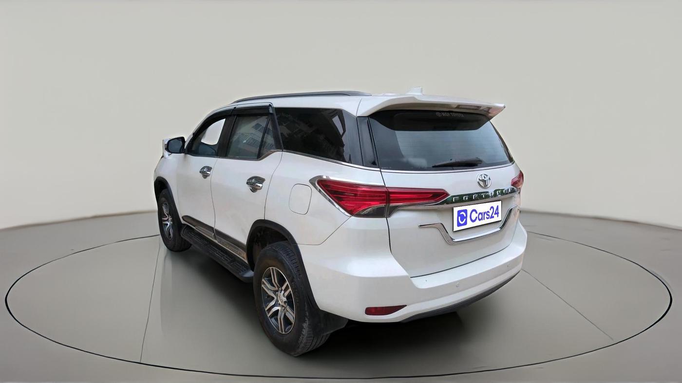 2018 Toyota Fortuner 2.8 4X2 AT, Diesel, Automatic, 2,23,043 km, exterior