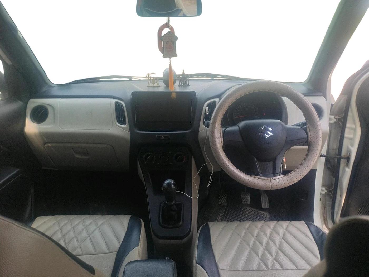 2019 Maruti New Wagon-R LXI CNG 1.0, CNG, Manual, 82,349 km, interior