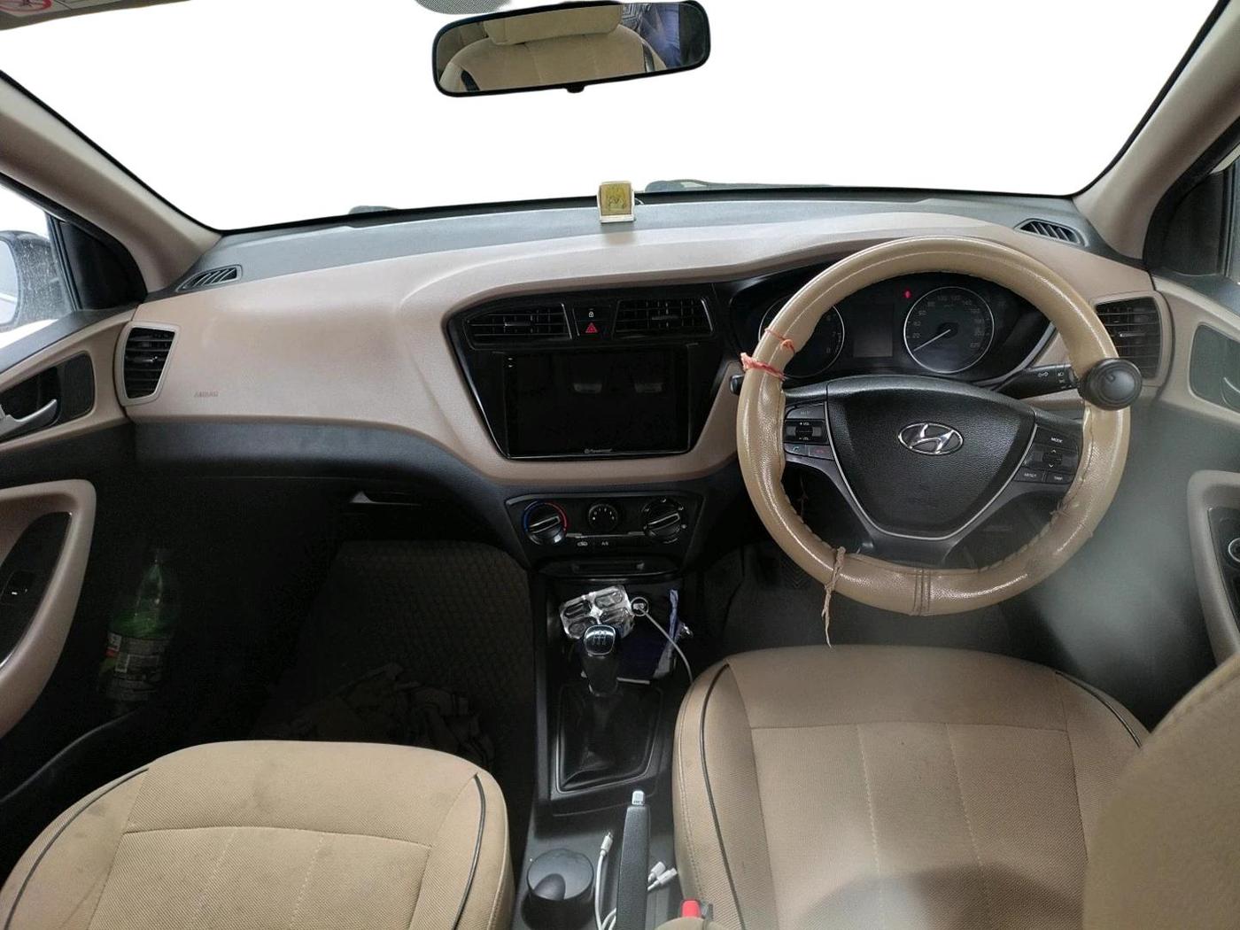 2016 Hyundai Elite i20 MAGNA 1.2, Petrol, Manual, 94,572 km, interior