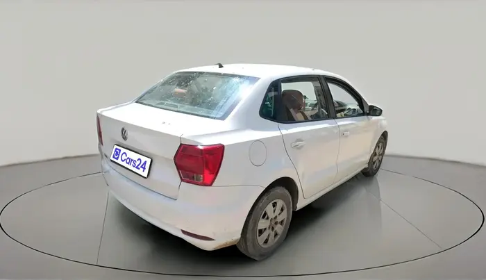 2018 Volkswagen Ameo TRENDLINE 1.0L, Petrol, Manual, 28,663 km, exterior