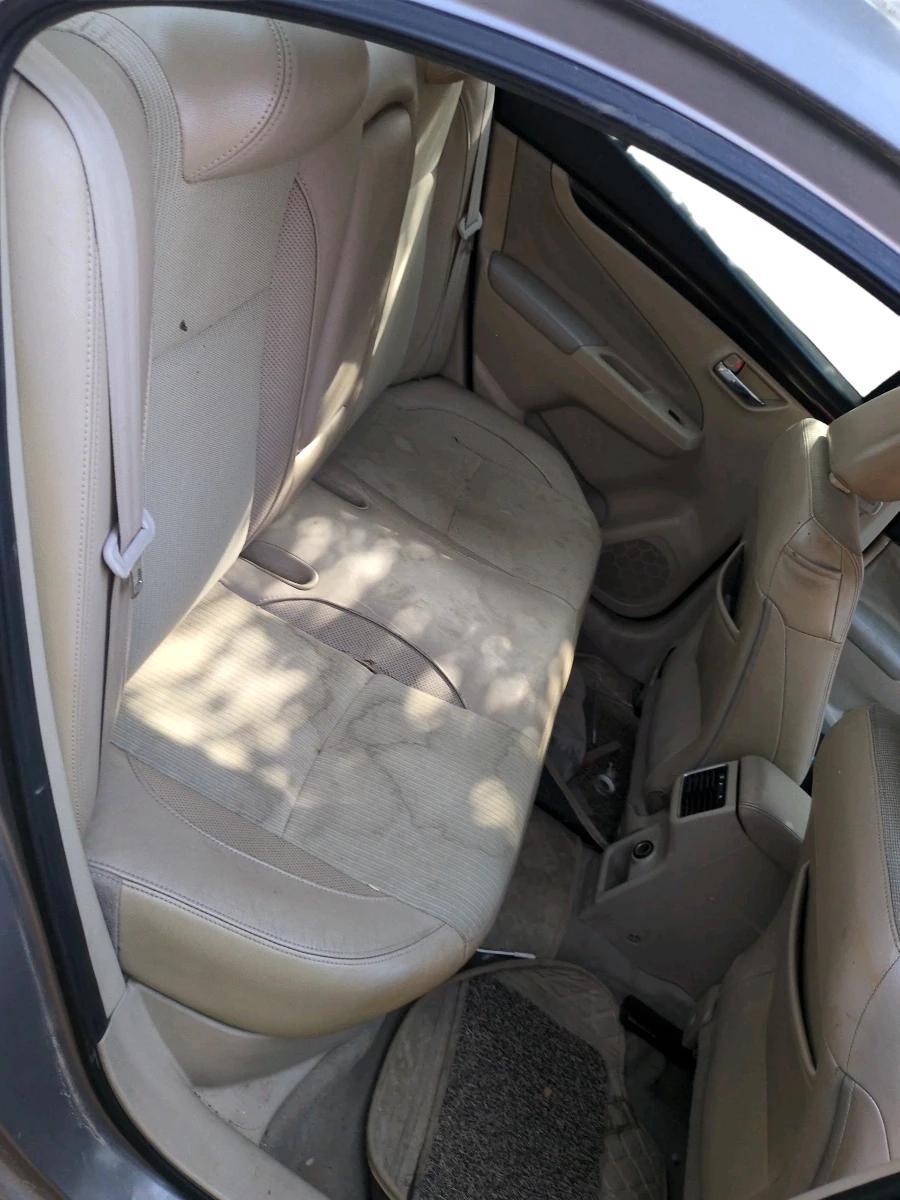 2016 Maruti Ciaz ZXI, Petrol, Manual, 1,08,851 km, interior