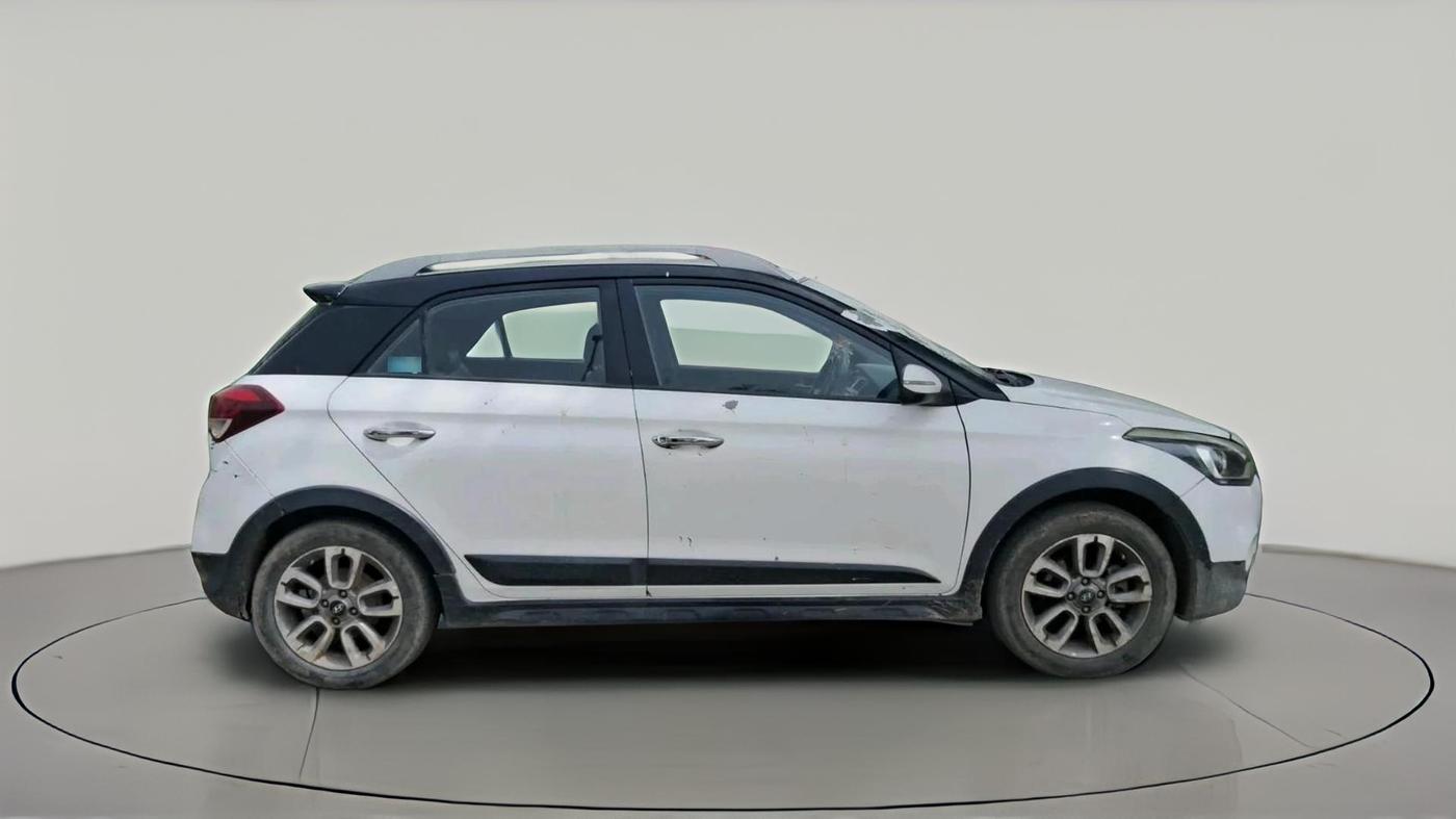 2015 Hyundai i20 Active 1.4 SX, Diesel, Manual, 1,60,239 km, exterior