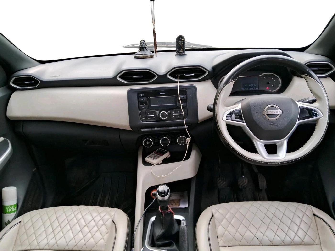 2023 Nissan MAGNITE XL, Petrol, Manual, 63,529 km, interior