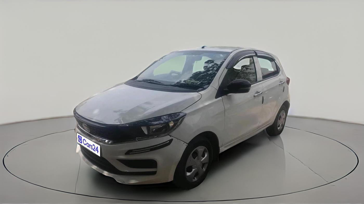 2024 Tata Tiago XM CNG, CNG, Manual, 68,091 km, exterior