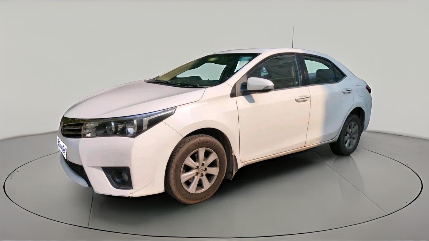 2014 Toyota Corolla Altis G PETROL, Petrol, Manual, 1,82,041 km, exterior