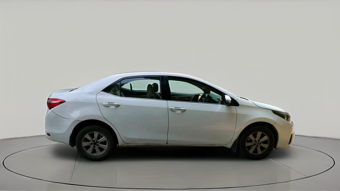 2014 Toyota Corolla Altis G PETROL, Petrol, Manual, 1,82,041 km, exterior
