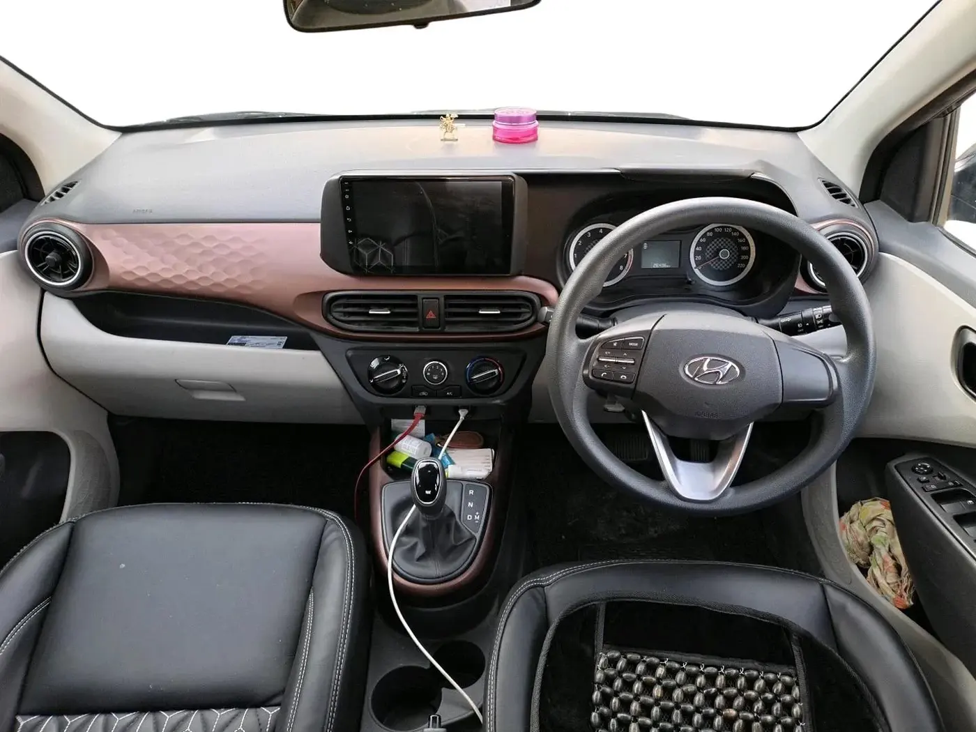 2022 Hyundai AURA S 1.2 AMT, Petrol, Automatic, 26,436 km, interior