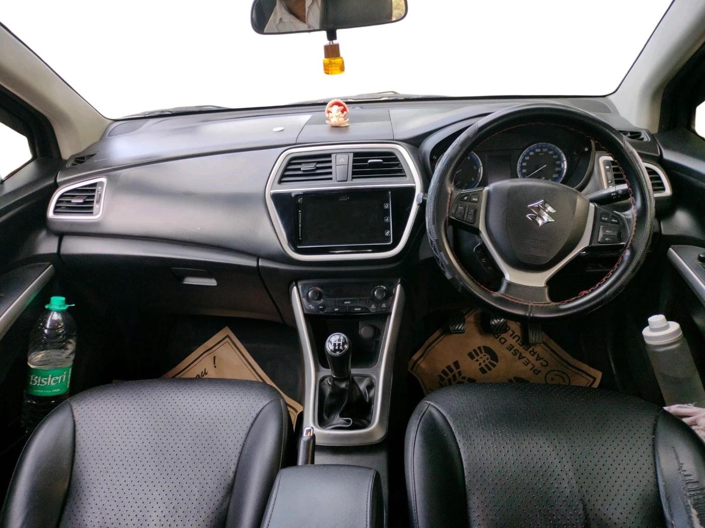 2016 Maruti S Cross ZETA 1.3, Diesel, Manual, 1,47,234 km, interior