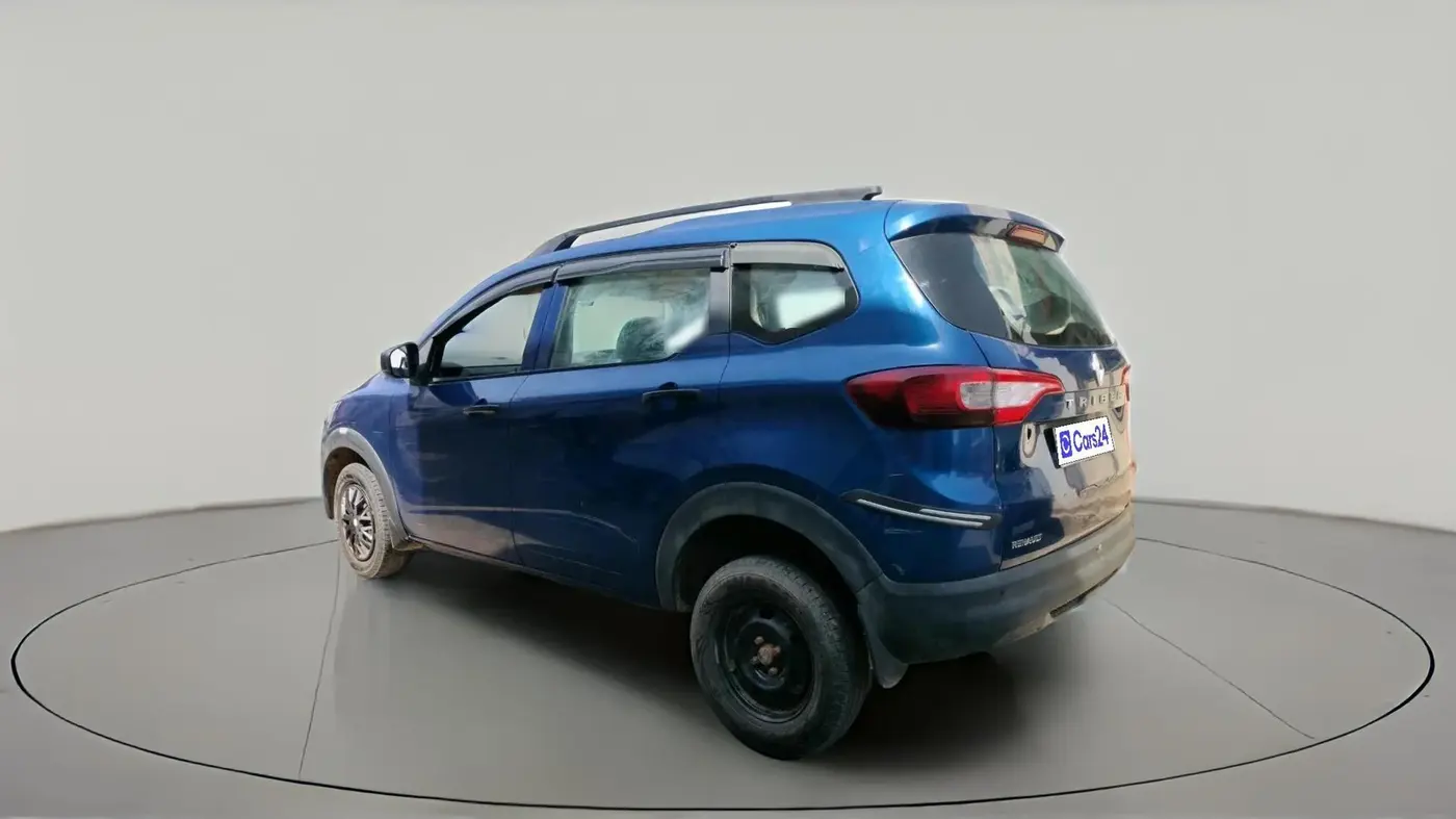 2021 Renault TRIBER RXE MT, Petrol, Manual, 78,872 km, exterior