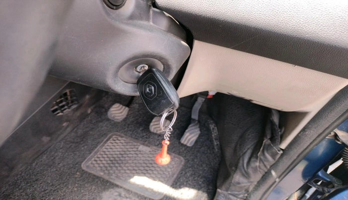 2021 Renault TRIBER RXE MT, Petrol, Manual, 78,872 km, interior