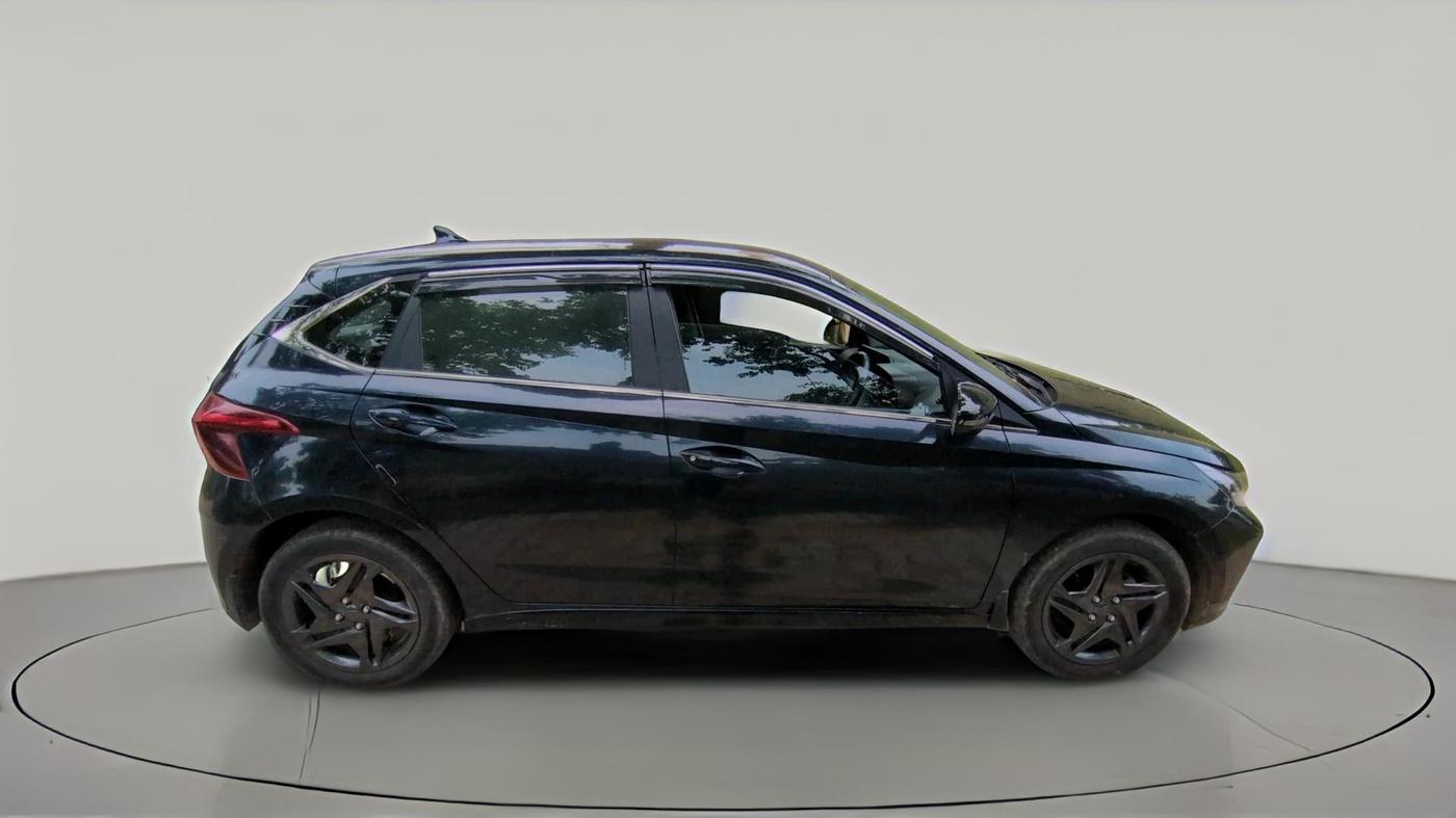 2022 Hyundai NEW I20 SPORTZ 1.2 MT, Petrol, Manual, 34,776 km, exterior