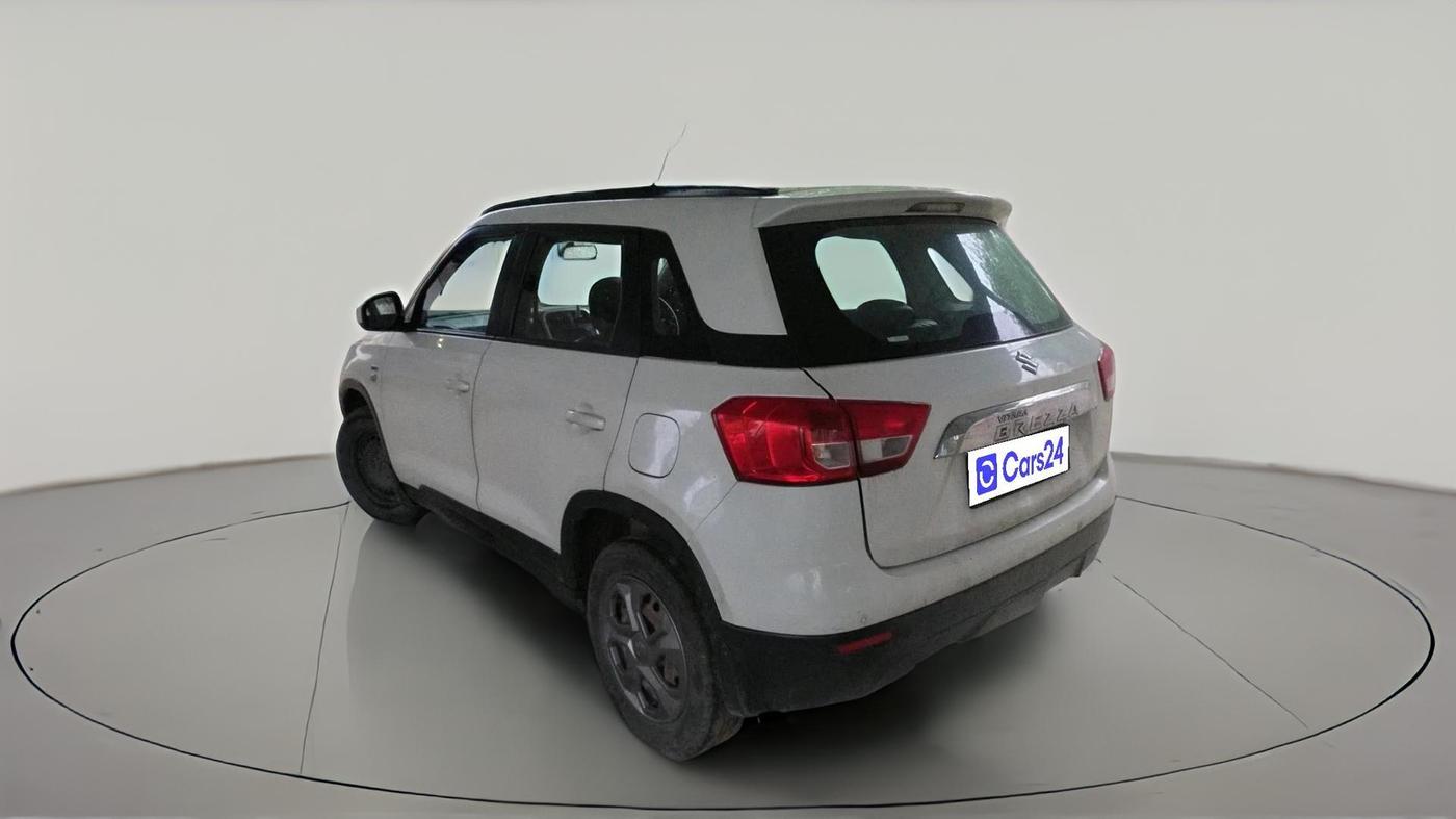 2018 Maruti Vitara Brezza VDI, Diesel, Manual, 2,11,555 km, exterior