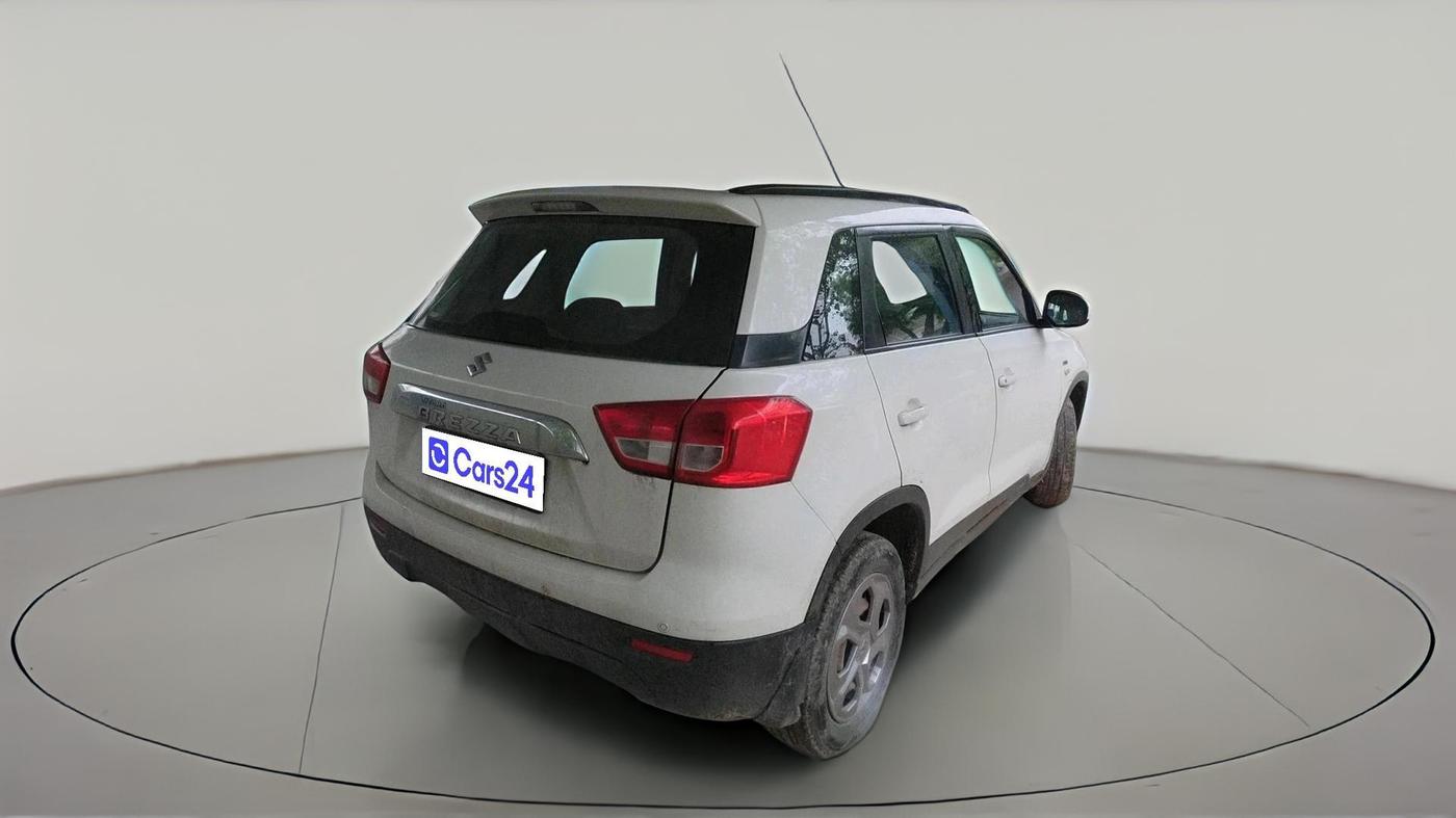 2018 Maruti Vitara Brezza VDI, Diesel, Manual, 2,11,555 km, exterior